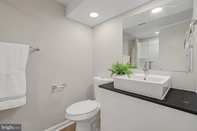 Bathroom - Basement Apartment $1400- Private entrance, Bedroom, Bathroom and Kitchenette