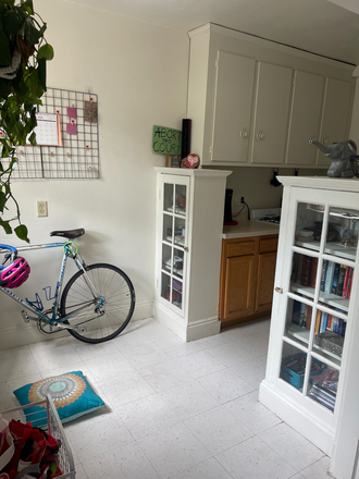 AA - STUDIO, KITCHEN WILL BE BRAND NEW Apartments