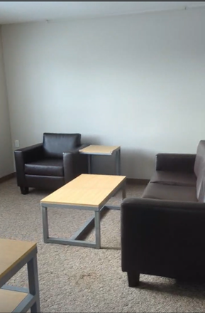 Living - Euclid3 Apartment Sublet