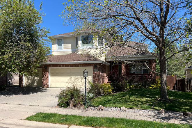 Street View - Four Bedroom Family Home in North Boulder