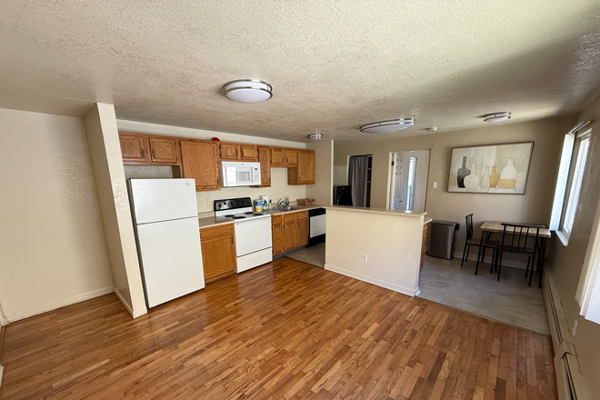 2 - AVAILABLE AUGUST 2026: 961 16th St #8 Condo