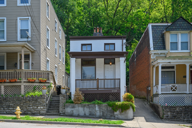 Exterior - 2146 W. Clifton Ave House