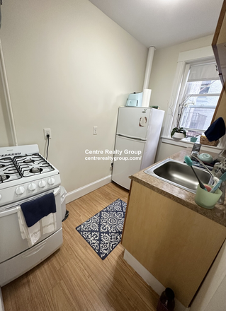 Kitchen - Charming Fenway Studio | Renovated Kitchen & Bath | Heat & Hot Water Included Apartments