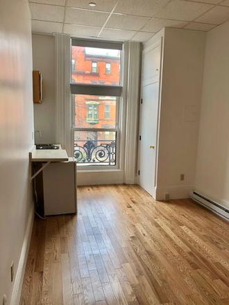 STUDIO - NO BROKER FEE - UNFURNISHED BACK BAY STUDIO AT 405 BEACON STREET AVAILABLE 9/1/2025 Apartments