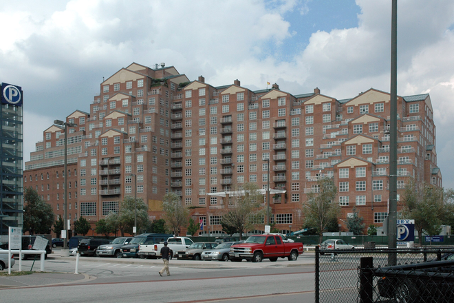 Building - LARGE NEWLY RENOVATED 2 BR 2 BATH HARBOR EAST CONDO Apartment (POOL, PARKING, GYM, WIFI INCLUDED)