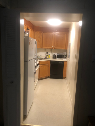 Kitchen - Puffton small room; Single bedroom $907/mo. Shared bath. Male only. Start January 2025 Apartments