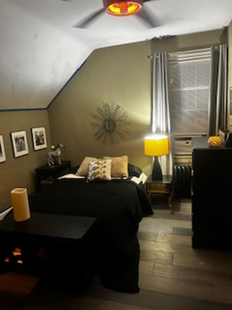 Bedroom 2 - FURNISHED (BEDROOMS+) FOR RENT NEAR BROWN