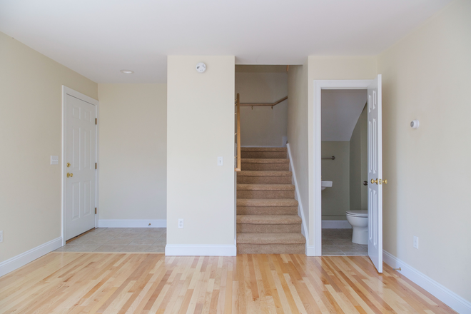 Living Room - Renovated Townhouse Apartment w/ Parking