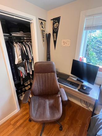 bedroom - Spring Sublease 2026 - Center of the Hill & near campus House