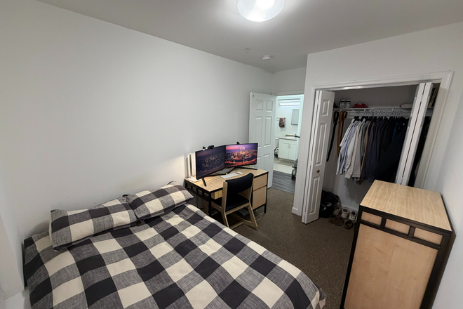 Bedroom - SUBLET OF SINGLE ROOM IN 3 BED APARTMENT