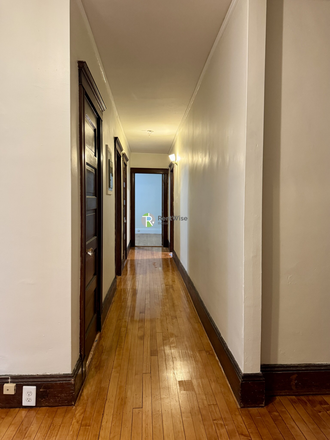 1 - AVAIL JAN 1st! NO FEE! Reno'd 3-Bedroom in Mid-Cambridge – H/HW Included Apartments