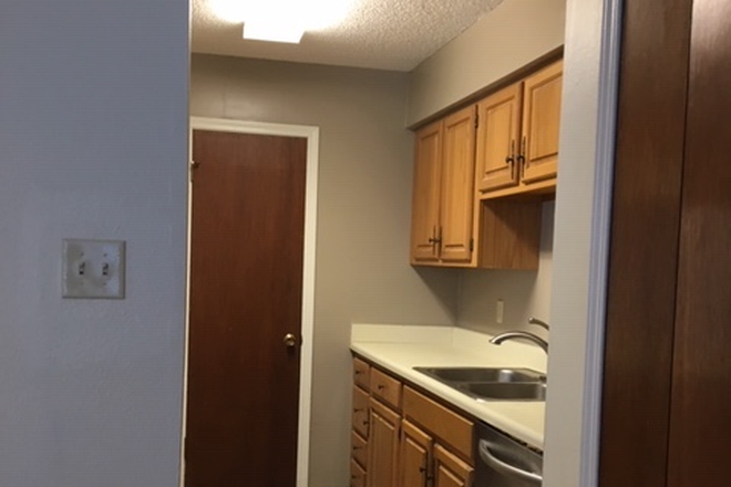 Kitchen - Brightside Park Townhome rentals