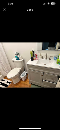 Hey,  I’m looking for someone to sublease a private room in a 4-bedroom, 2-bath apartment in a three-decker building. The rent is $950/month - ROOM FOR RENT Apartments