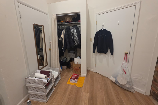 Closet - 1BR Summer Sublet near Mass Ave/Huntington intersection Apartments