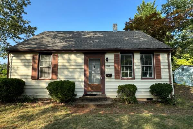 Front View of House - 204 Shamrock Road