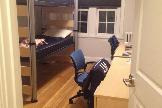 Medium room with 2-person set-up - 120 Bay State Road