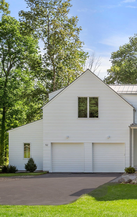 Suite above garage - 600sf 2 room Suite w/private bath and 1 car garage in New Contemporary Farmhouse