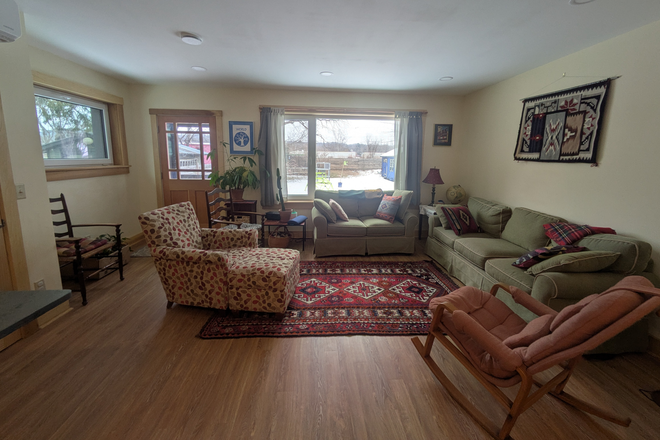 Living room - Large 2+ bedroom 1 ½ bath fully furnished in owner occupied duplex Duplex