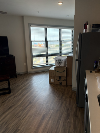 Living Space - 1 BR 1 Bath Top Floor.  $1850 / month.  Move in April 7.  Lease ends June 27 Apartments