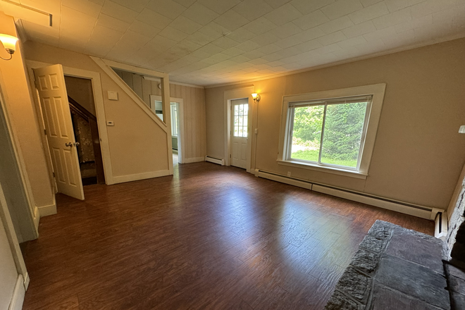 Livingroom - 180 Amherst Road House