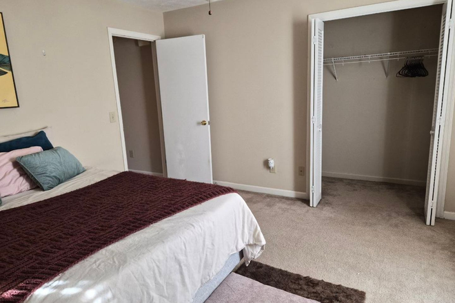 Photo - 1008 Chinook St Townhome