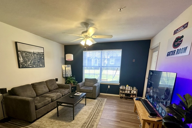 Living Room: 70 in. TV & surround sound system - [$650] 4x4 On20 Apt, 5 min walk to campus