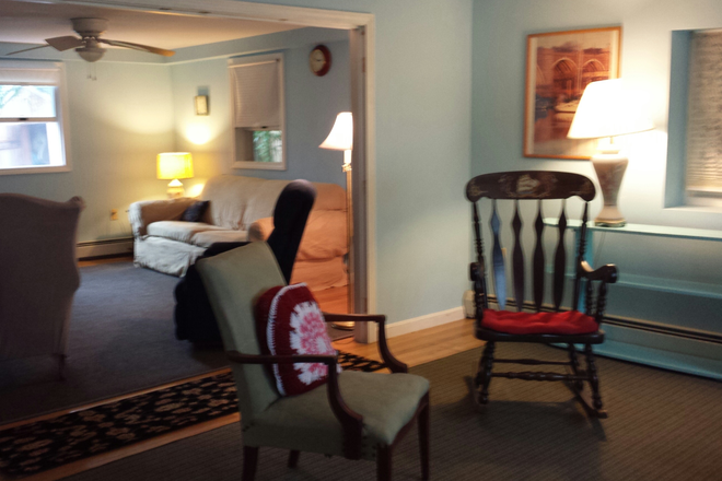 Living Room, Parlor - 1 1/2 blocks from Scarborough Beach, 19 Elizabeth Road, Narragansett, RI 02882 House