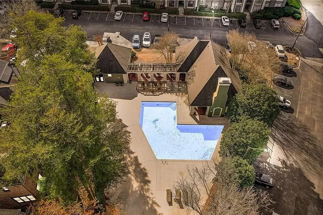 Aerial Shoot  of Clubhouse - Nice Fully furnished one bedroom conveniently locate near Lenox & Downtown Condo