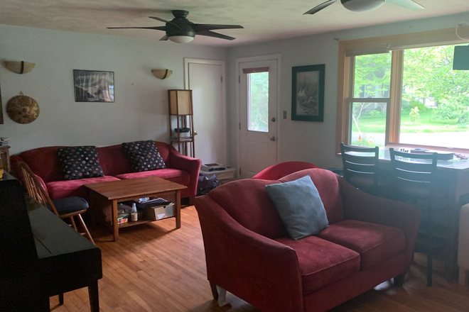 Living room - 2 BR home, child- and dog-friendly, 15 min walk to UMass