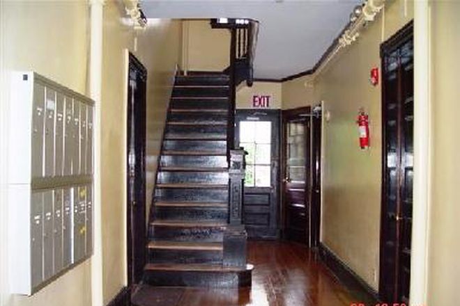 stairs - 61 Fayette St/Inman Sq-Ctrl.Sq-Harv.Yard, Cambridge. Apartments