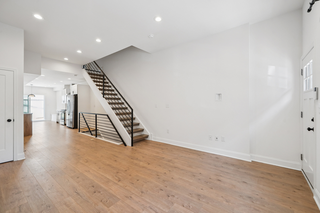 living room - Completely renovated home with Roof Deck and yard