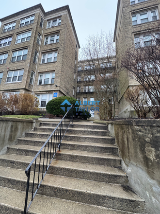 Exterior - Cheap 2 Bedroom on Comm Ave!! Professionally Managed!! Apartments
