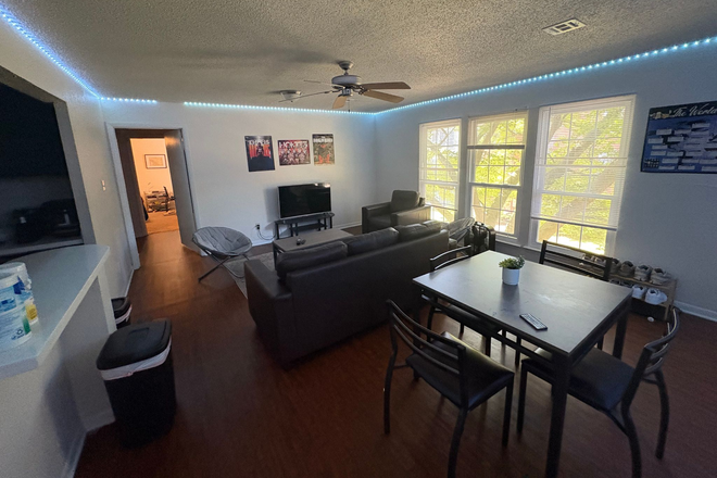 Living Room/ Dining Room - Room Available Spring 2026:Alight East Apartments