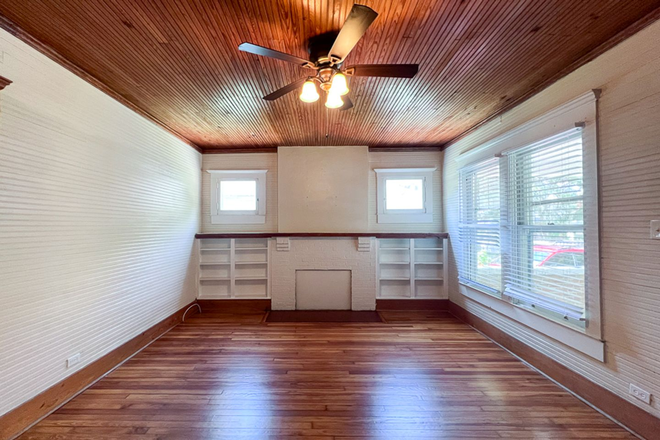 Photo - Pet Friendly 3BR/2BA Home w/ Flex space off University Ave near UF!