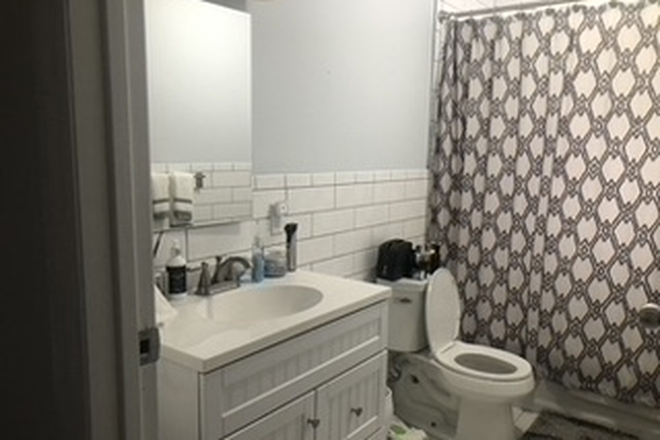 Bathroom - Renovated First floor 2 bedroom