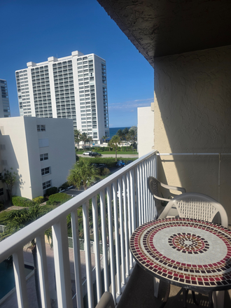 Balcony - BOCA SOUTH Apartments