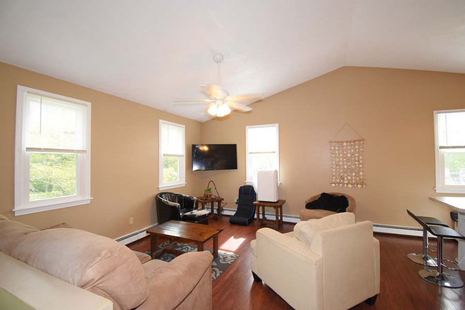 Living Room - 55 Betony Road - Bonnet Shores House