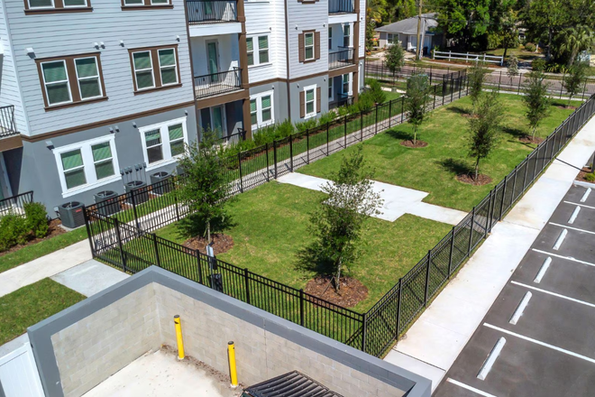 Everest Largo Apartments - Everest Largo Apartments