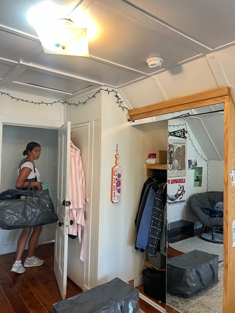 east wall (and closets) - Large single room, close to the Union Apartments