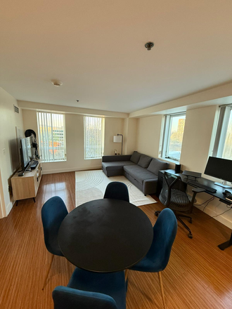 Living room - 1-Bed Apt in One Western Avenue