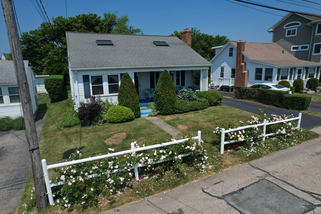 drone of house - 9 Desano Drive Narragansett, RI House