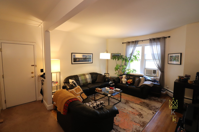 Living Room - Classic Brownstone Apartments Near Beacon St in North Brookline! H/HW included, Laundry On-Site