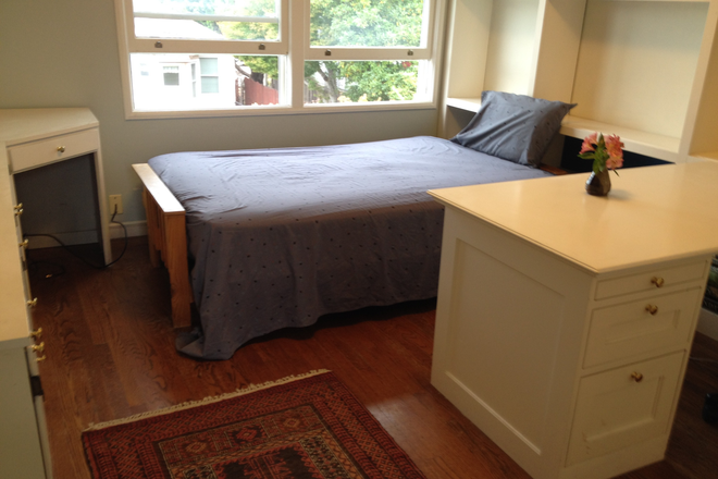 Bedroom - $1175 per month! Room in Beautiful Home in North Berkeley