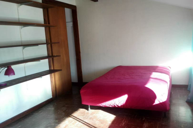 Bedroom - Great Location-private room walking distance to Storrs Campus & Grocery- 2026-2027 academic year House