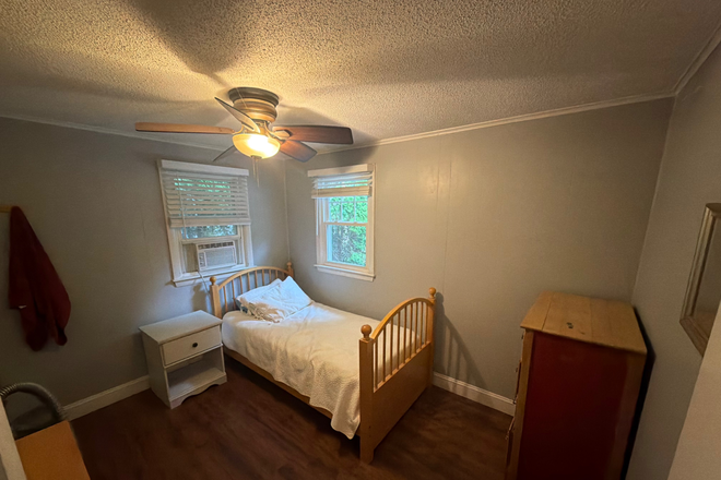 Photo - 40 Camden Rd. Narragansett/Bonnet Shores, RI 02882 House