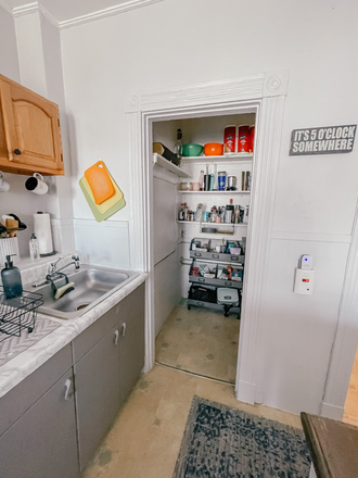 . - GORGEOUS 2 Bed/1 Bath WASHER+DRYER IN UNIT - Avail NOW!!! Apartments