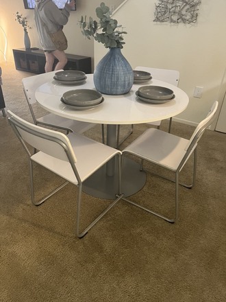Dining Area - Oxford Manor Apartments