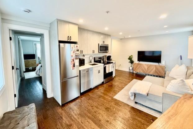 Call NOW for showings! 617-236-8600 - HANOVER ST - LUXE NEWLY RENOVATED 2BR/1BA IN NORTH END FOR *9/1/2026* W/ IN UNIT LNDRY, HW INC, DW! Apartments