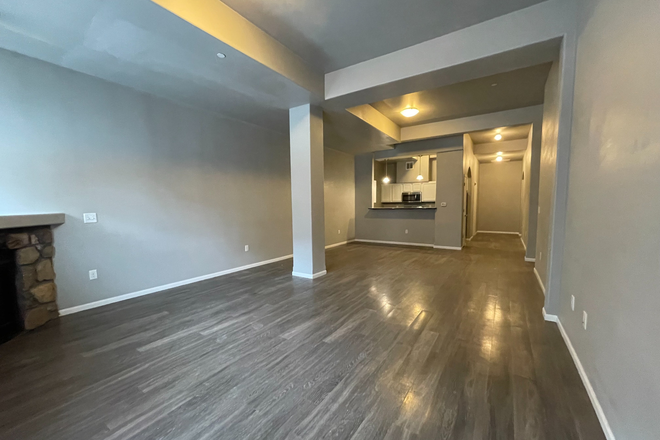 2 Bedroom - Style Apartments