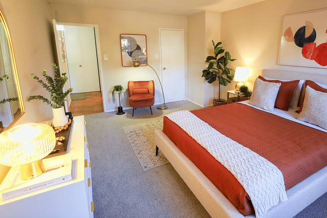 Photo - Radcliff House